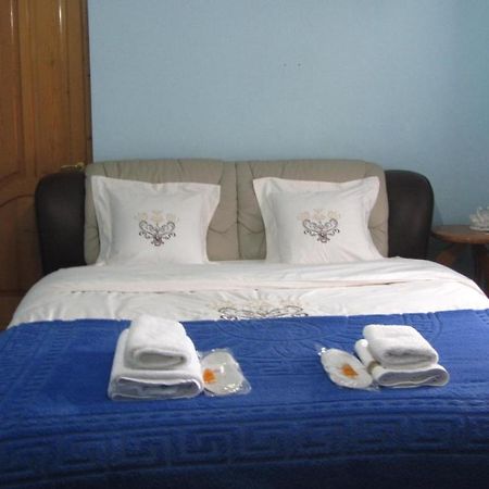 Blue Guest House Samtredia Extérieur photo