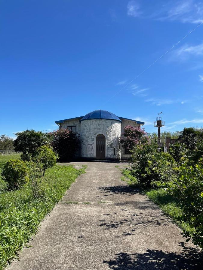 Blue Guest House Samtredia Extérieur photo