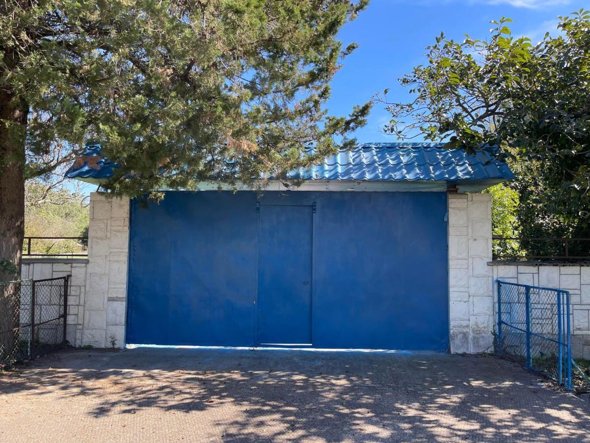 Blue Guest House Samtredia Extérieur photo